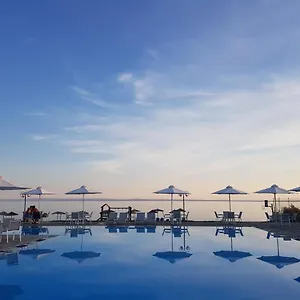 3* Ξενοδοχείο Alkinoos